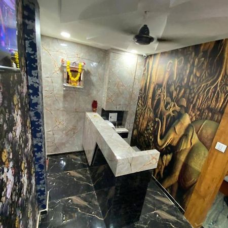 Hotel Kings Villa Ahmedabad Bagian luar foto